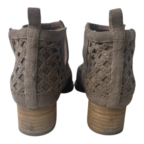 Jeffrey Campbell Women’s Taggart Tan Suede Open Weave Pull On  Ankle Boots - Picture 4 of 8